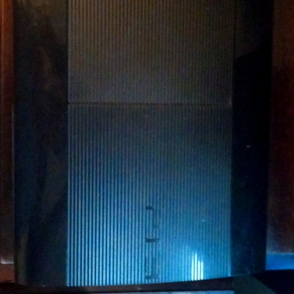 PlayStation 3 super slim 500gb
